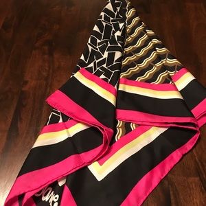 Diane Von Furstenberg scarf